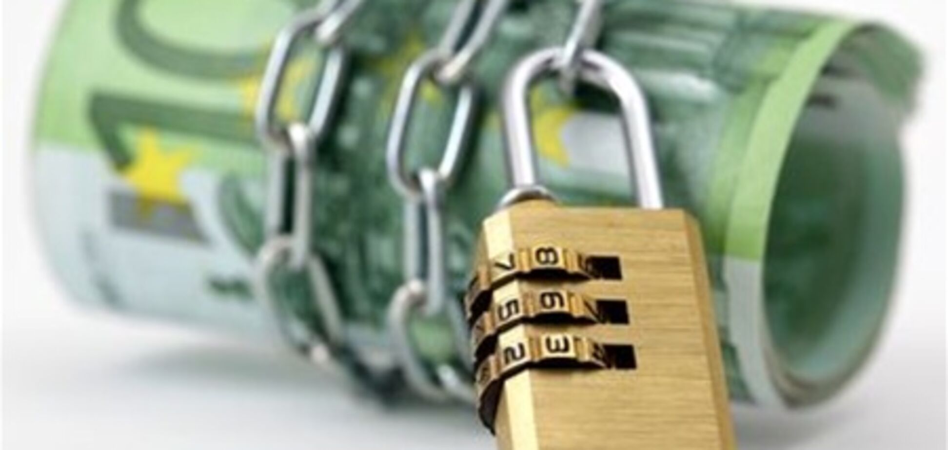 Евро дешевеет после снижения рейтинга Испании