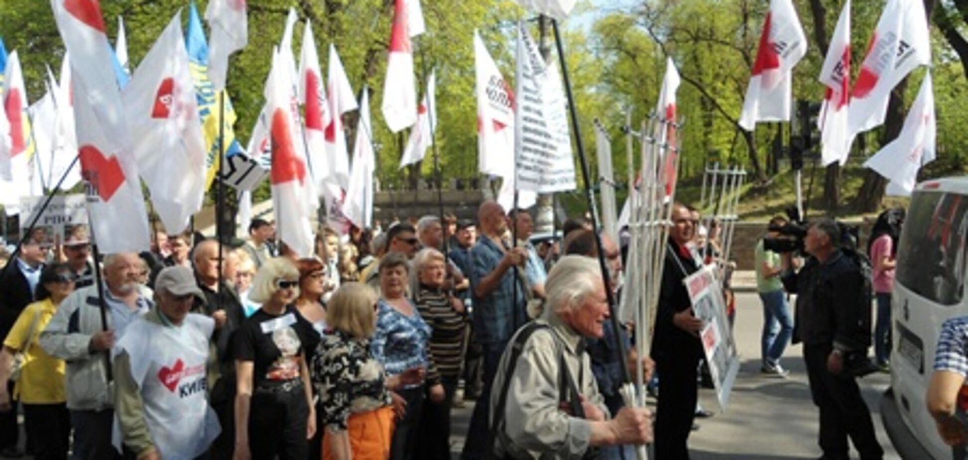 Депутатов-бютовцев побила милиция