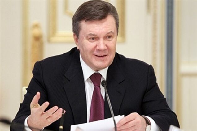 Опрос: в президентском рейтинге лидирует Янукович