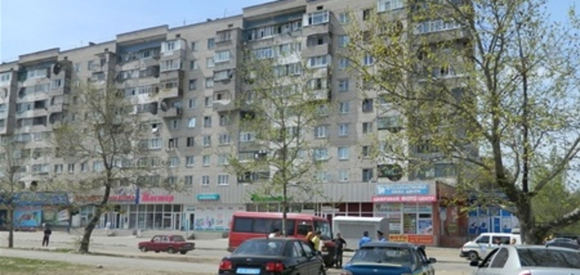 У Миколаєві через загрозу вибуху евакуювали багатоповерхівку. Фото
