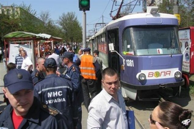 В Днепропетровске полностью восстановлено движение транспорта