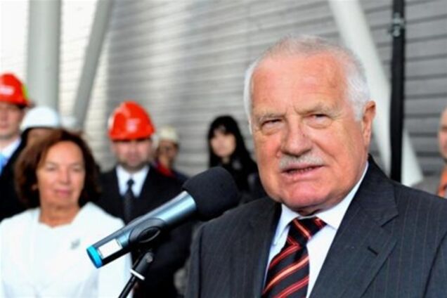 Президент Чехии отменил визит в Украину из-за Тимошенко