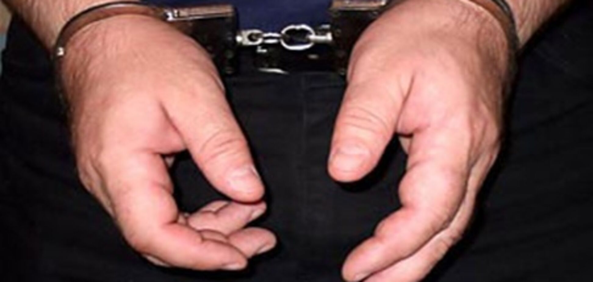 В Умани двое мужчин избили и изнасиловали 20-летнего парня