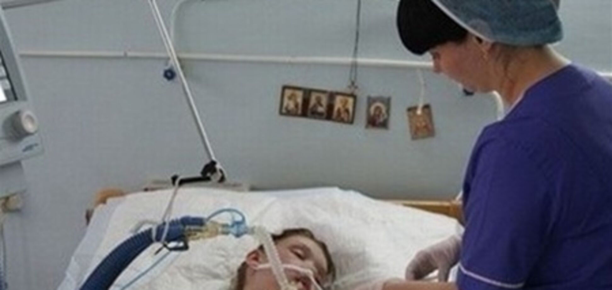 Медобладнання від матері Макар ввезли в Україну незаконно - фонд Ахметова