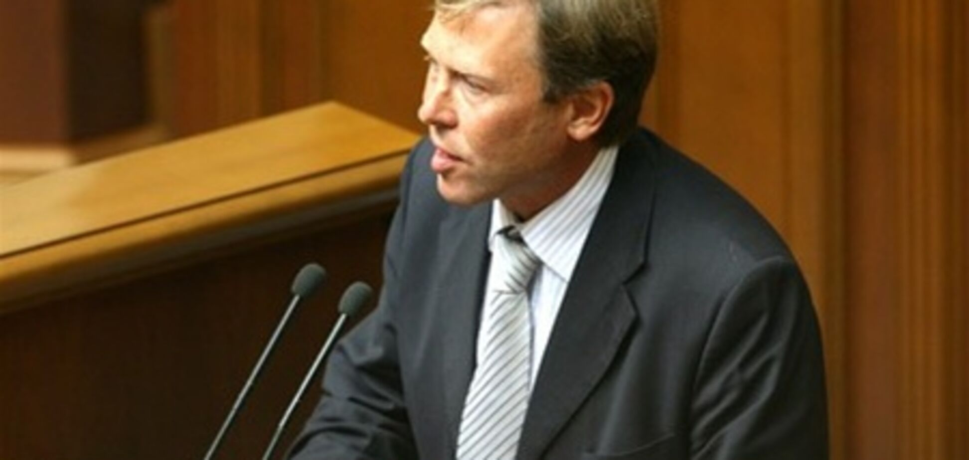 Соболев: власть не вытеснит Тимошенко за границу. Ч.1