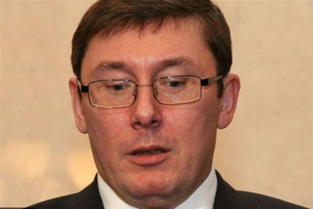 Луценко отправили из СИЗО в больницу для обследования