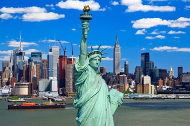 «Свой среди чужих»: куда эмигрируют украинцы?