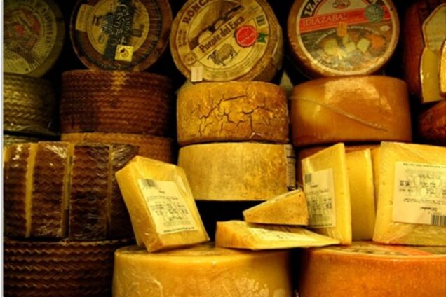 В мире сыры на треть дешевле, чем в Украине