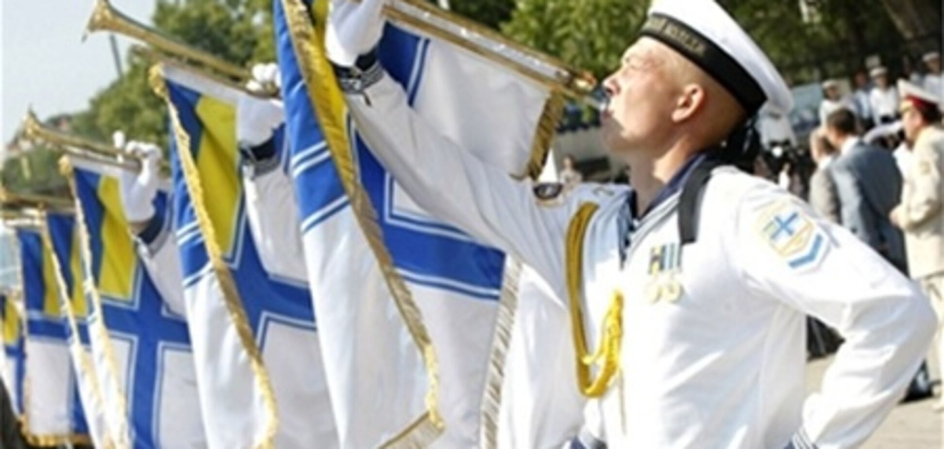 В Севастополе отмечают 20-ю годовщину создания ВМС Украины