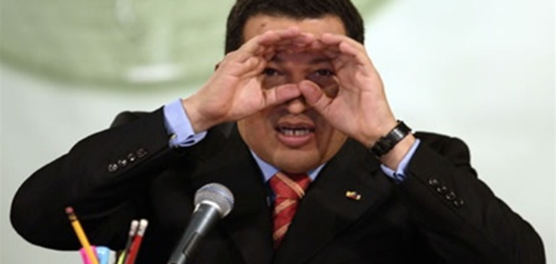 Чавес снова отправился на Кубу лечиться