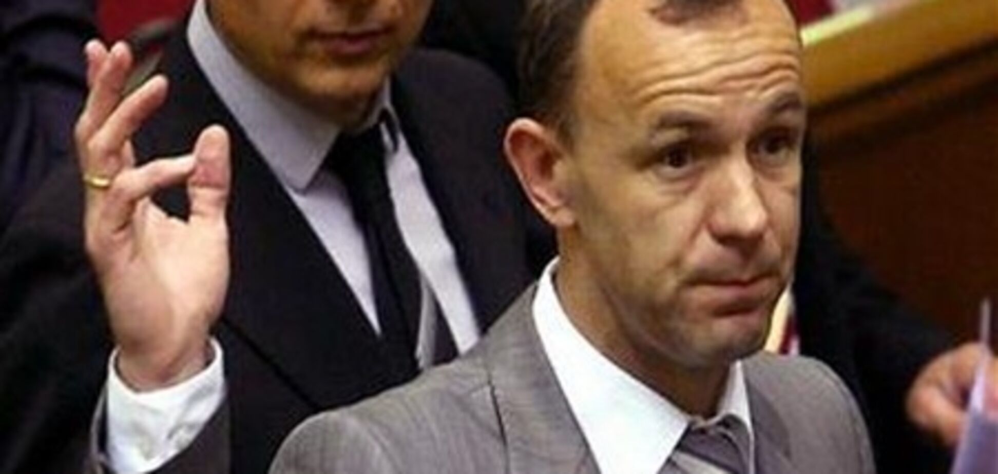 Кожемякина отправили в Италию присмотреть за Аваковым