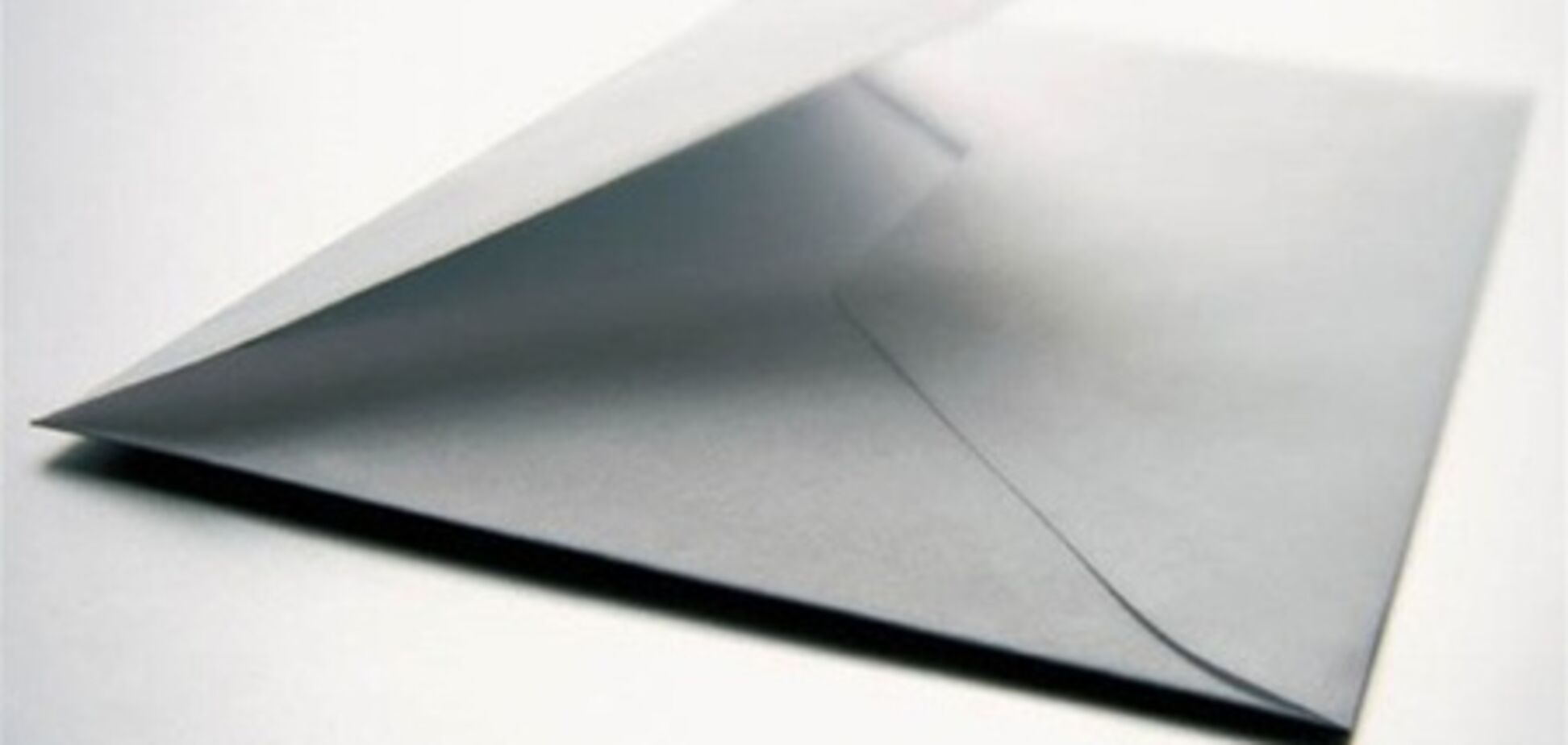 В один из банков в США прислали шесть пакетов с белым порошком