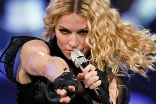 4 августа MADONNA THE M.D.N.A. TOUR