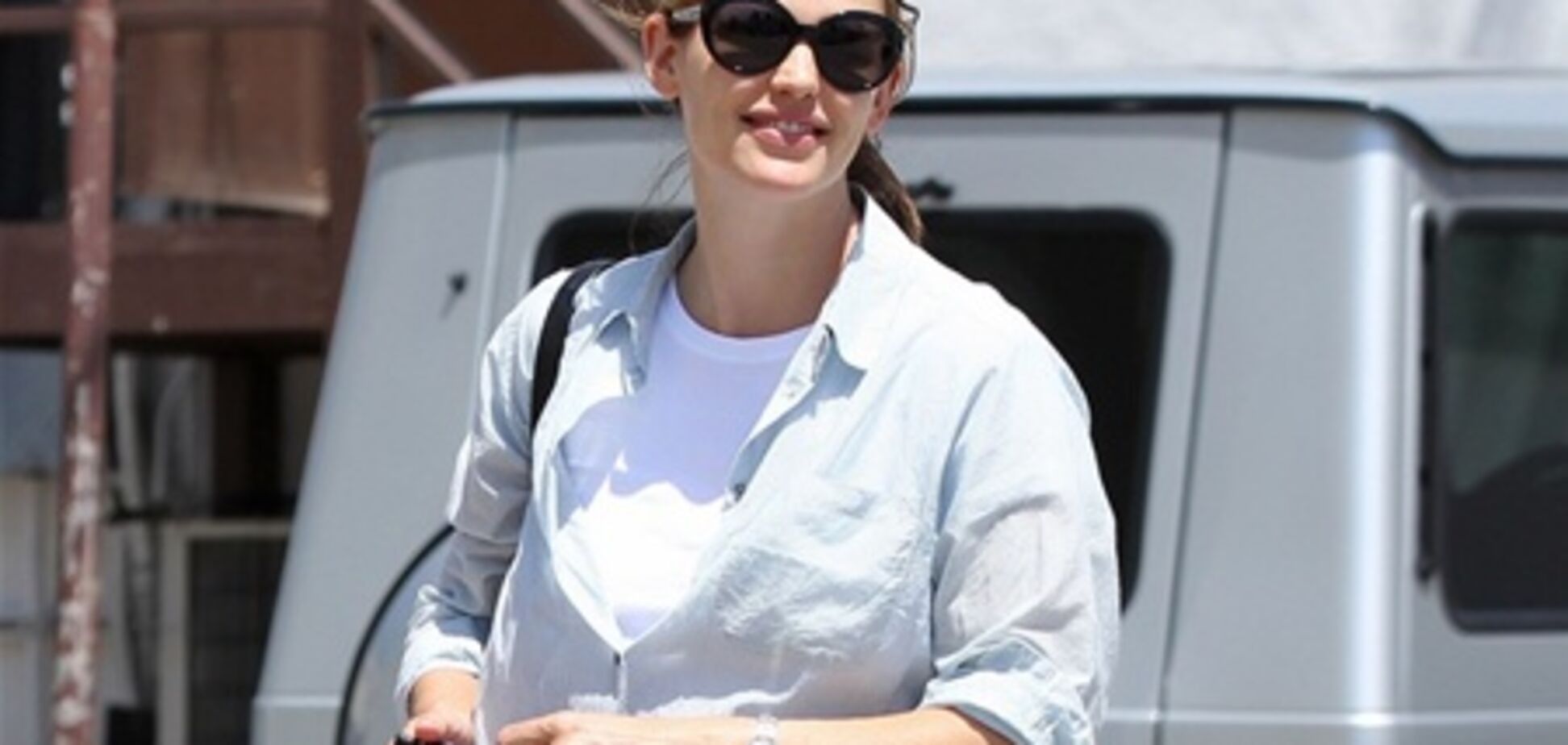 Гарнер начала приводить себя в порядок. Фото