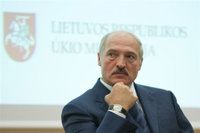 Лукашенко носит часы за $17 тысяч, а сыну делает царские подарки