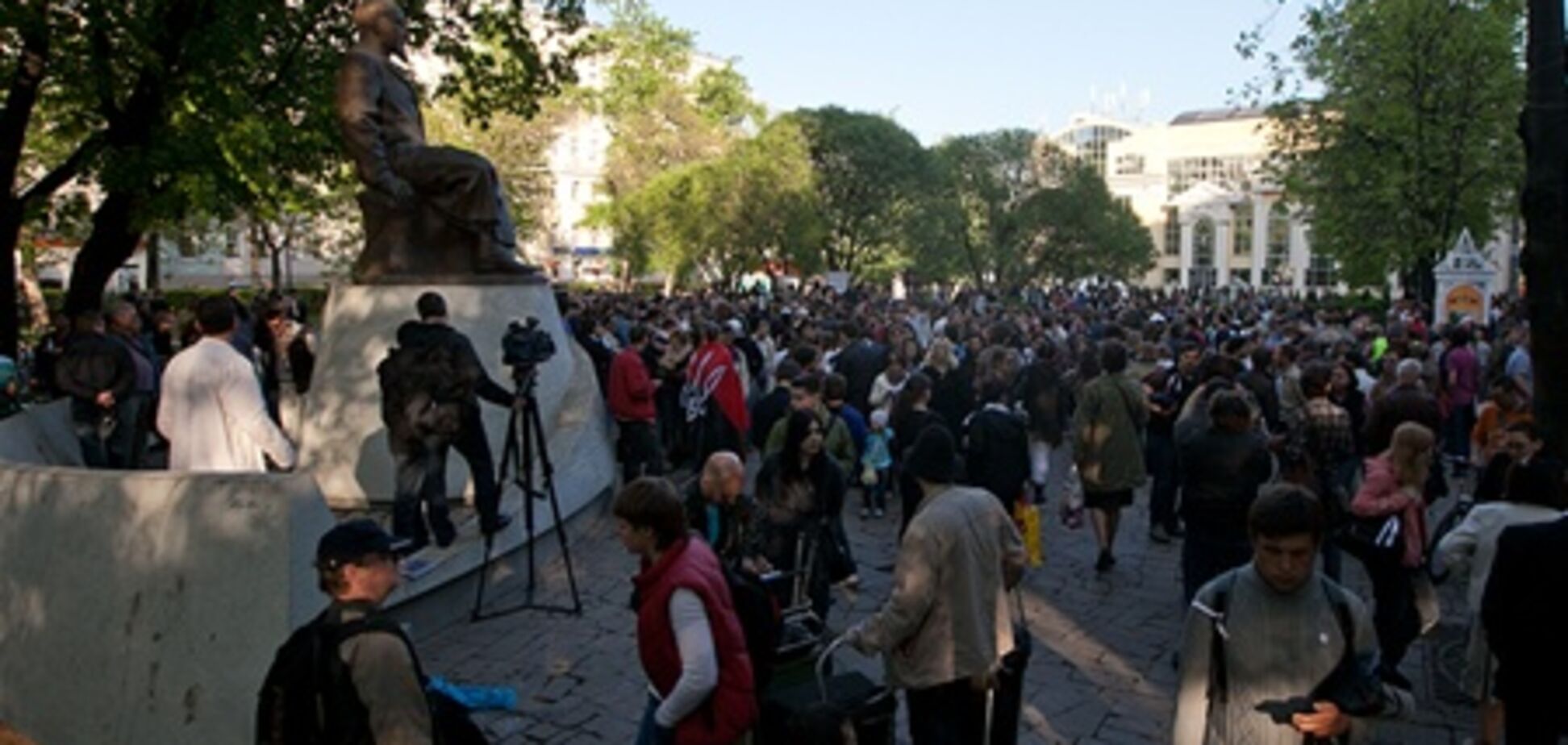 В Москве пятый день продолжаются 'народные гуляния'. Фото. Видео
