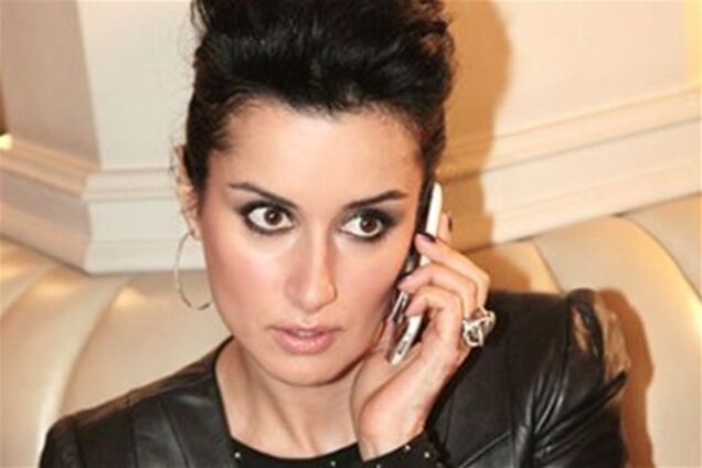 Тину Канделаки преследуют телефонные хулиганы