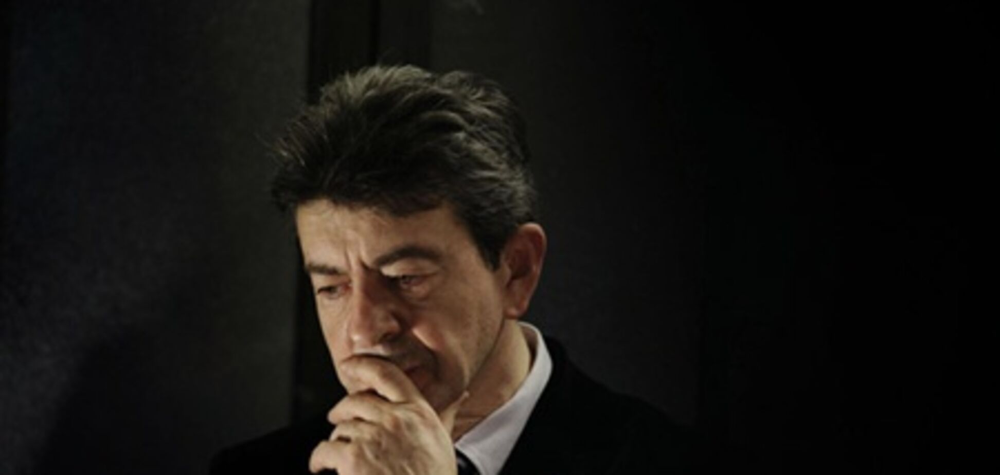 За одне місце в парламенті Франції борються ультраліві і ультраправі