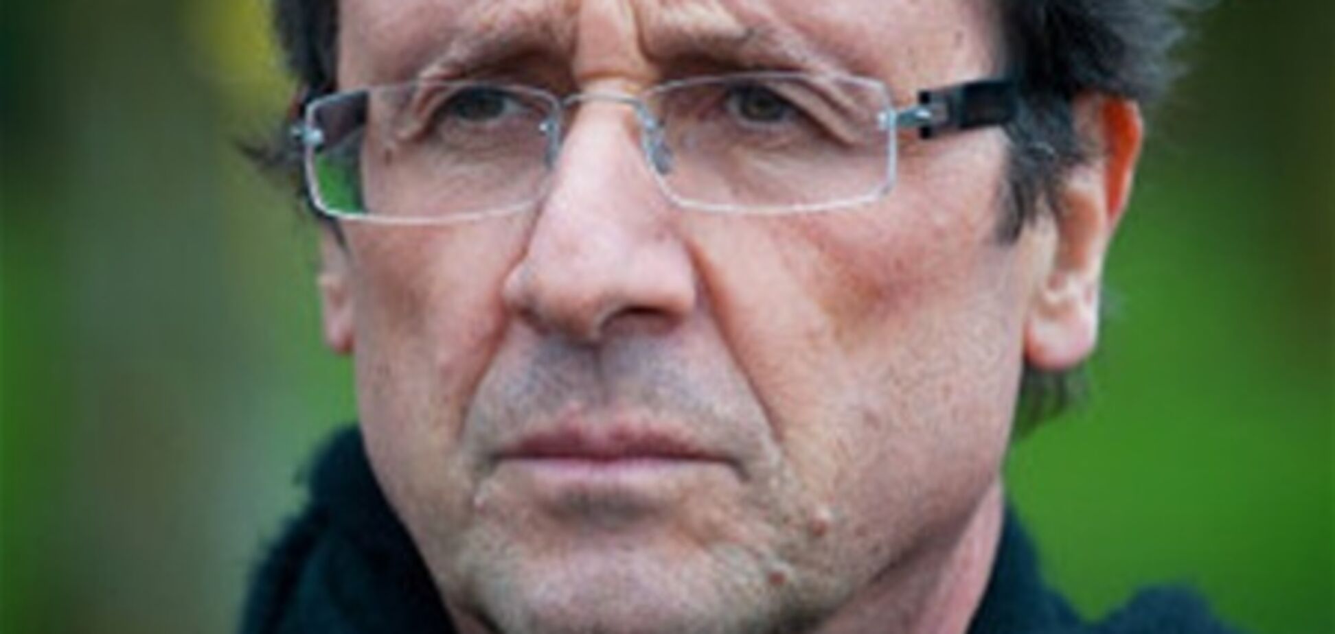 У літак президента Франції влучила блискавка