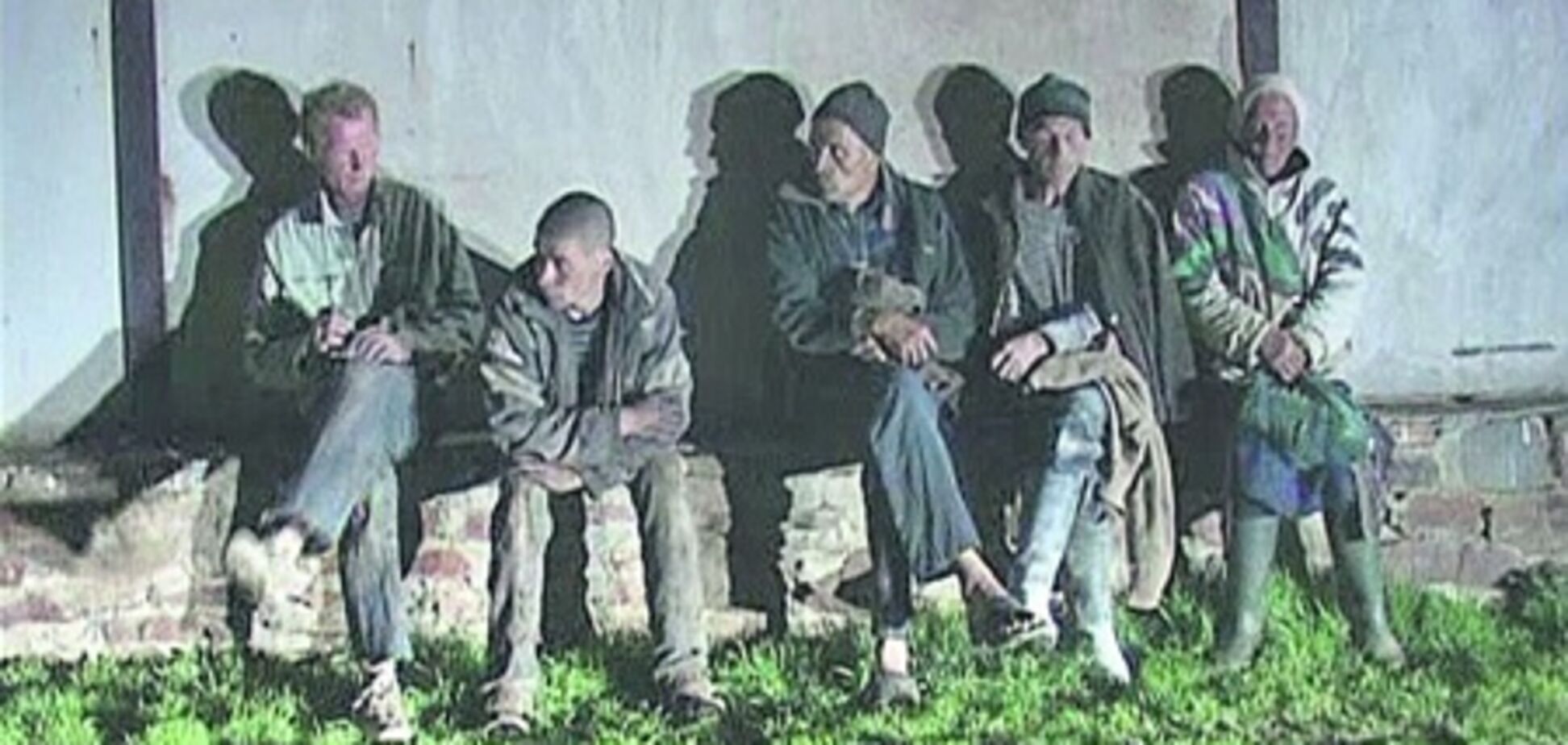 На Луганщине бизнесмен устроил концлагерь для рабочих