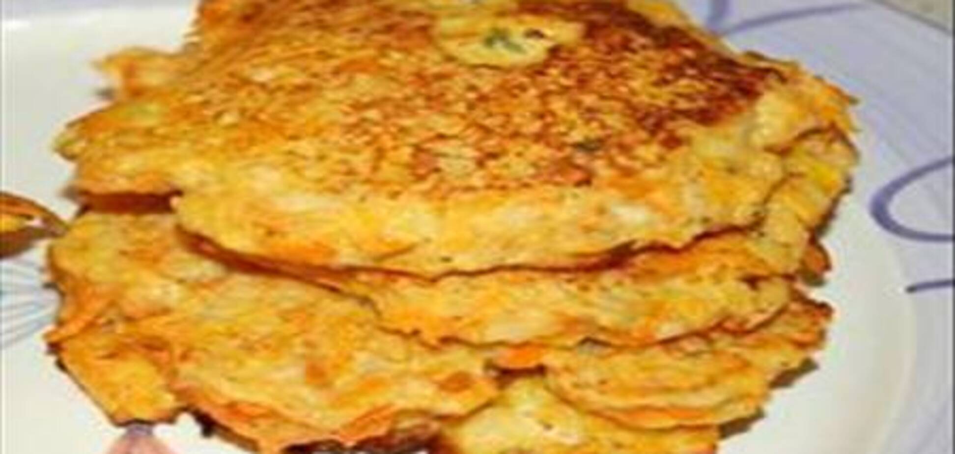 Морковные оладьи с яблоком