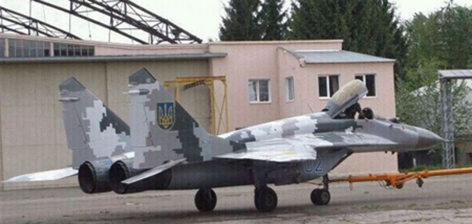 Саламатін перефарбує українські МіГи в digital-камуфляж