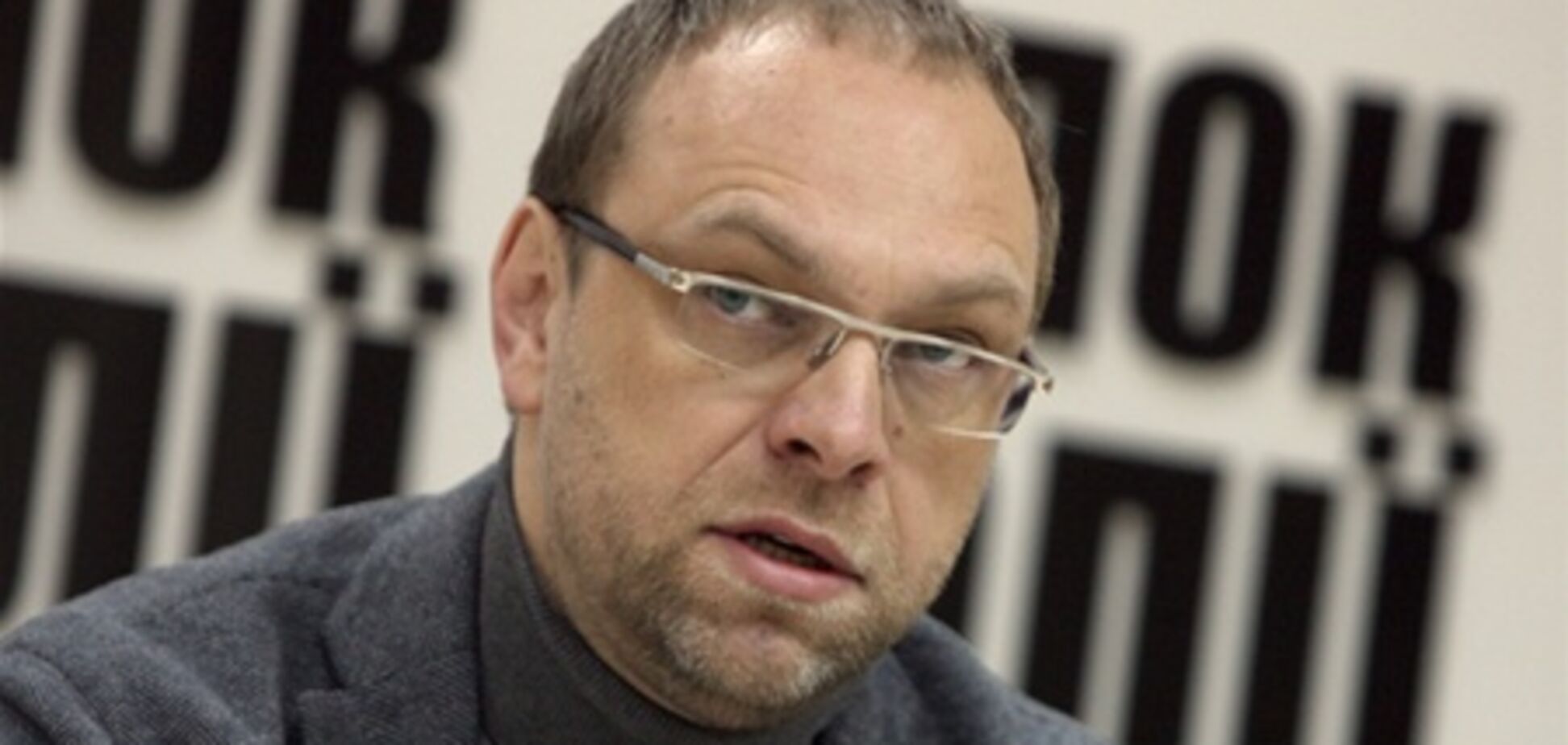 Тимошенко подає до суду на ДПСУ і МОЗ