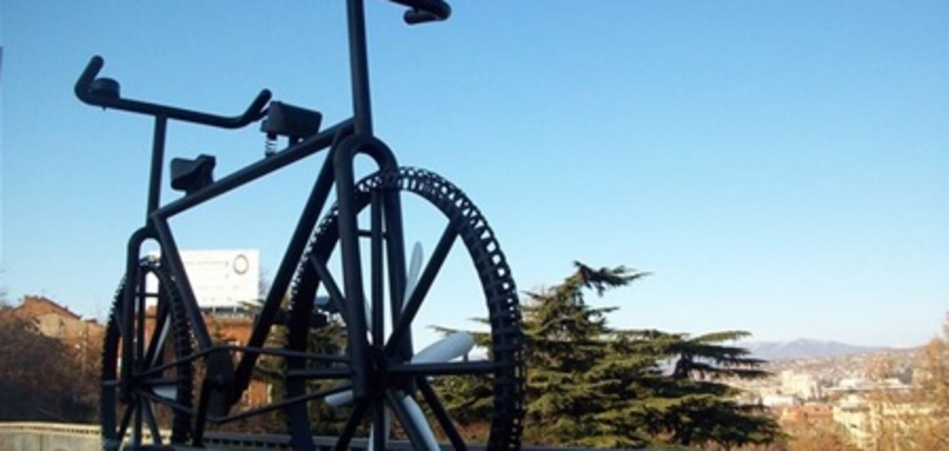 Памятник велосипеду в Симферополе увеличит популяризацию велоспорта