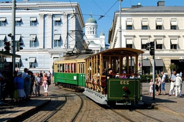 В Хельсинки вновь доступны экскурсии на старинном трамвае