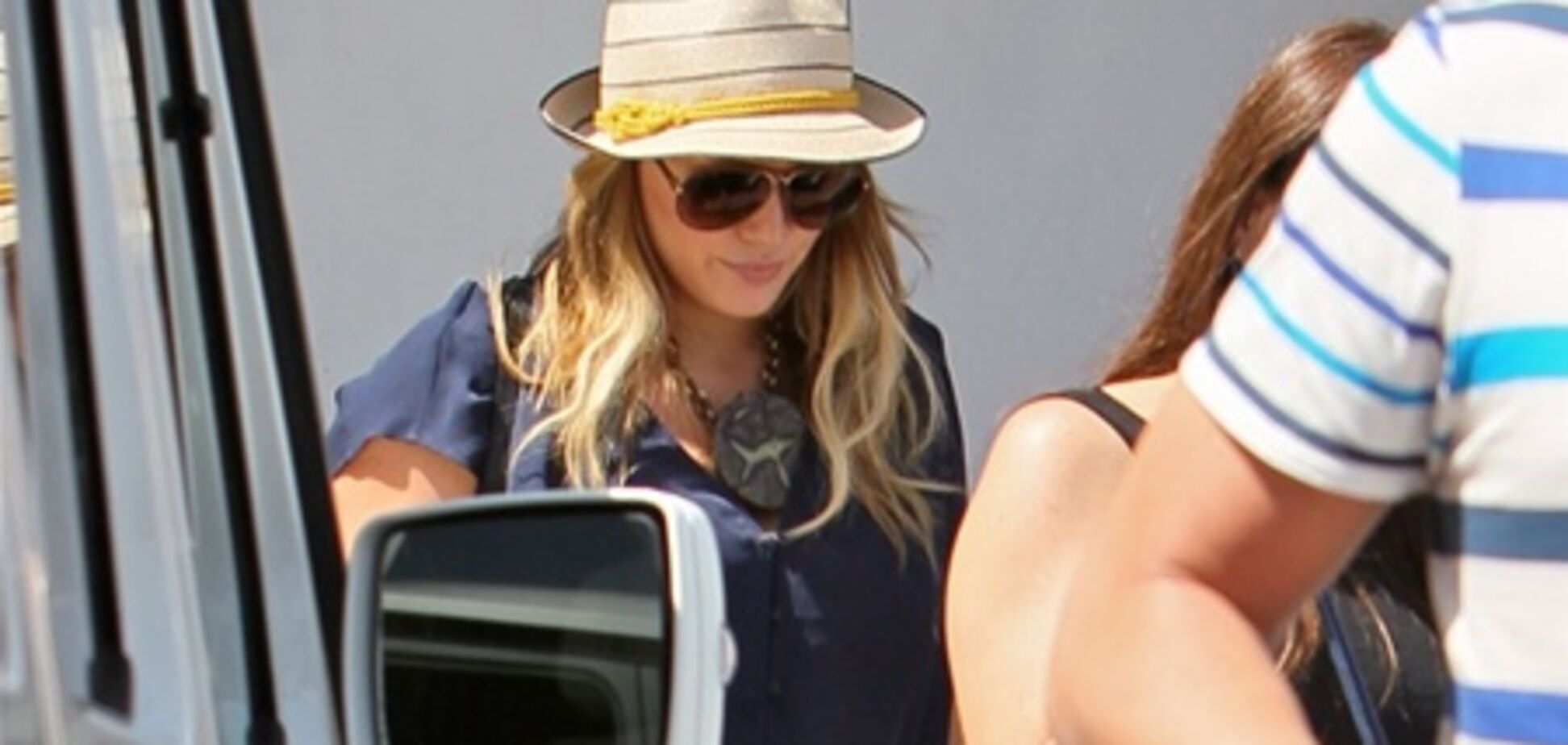 Дафф заглянула в магазин Fred Segal. Фото