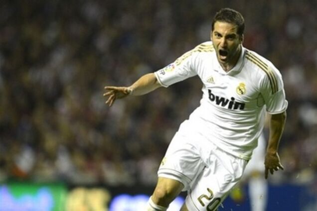 'Ювентус' пытается заполучить Игуаина