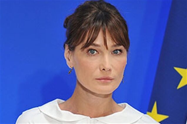 У Карлы Бруни из-за Саркози пропало молоко