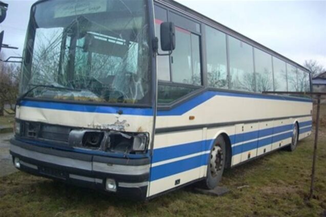 На Прикарпатті автобус насмерть збив дівчину