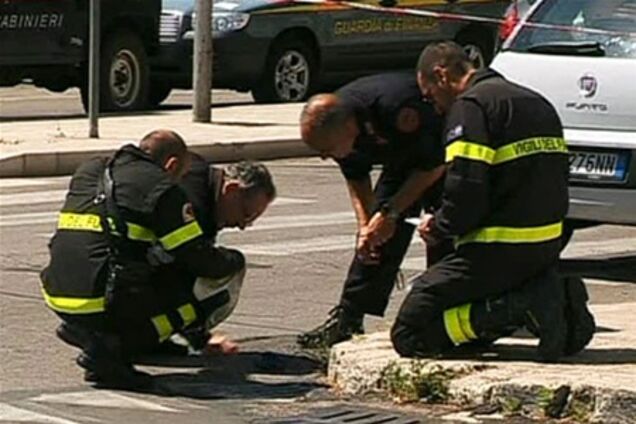 Вибух в італійському ліцеї міг організувати одинак ??- прокурор