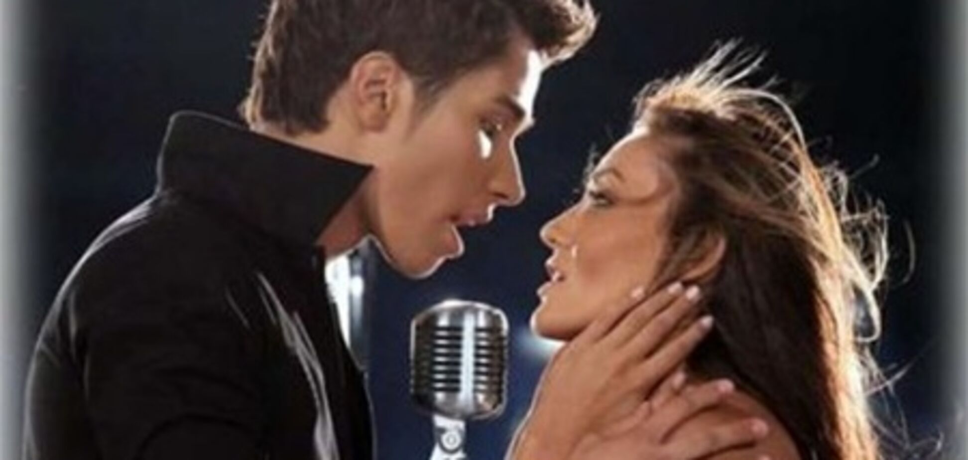 'Пара нормальних': автограф пишемо на грудях