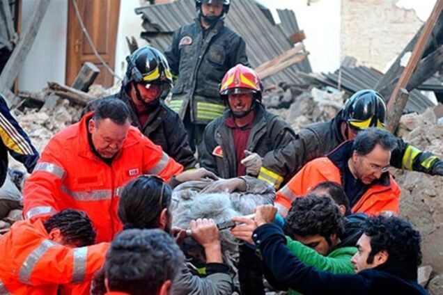 Число погибших при землетрясении на севере Италии возросло до трех