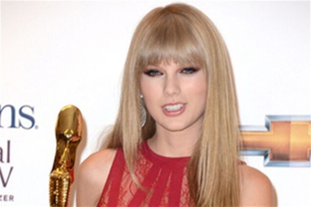 Звезды нарядились на Billboard Music Awards 2012. Фото