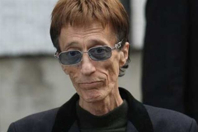Умер вокалист Bee Gees