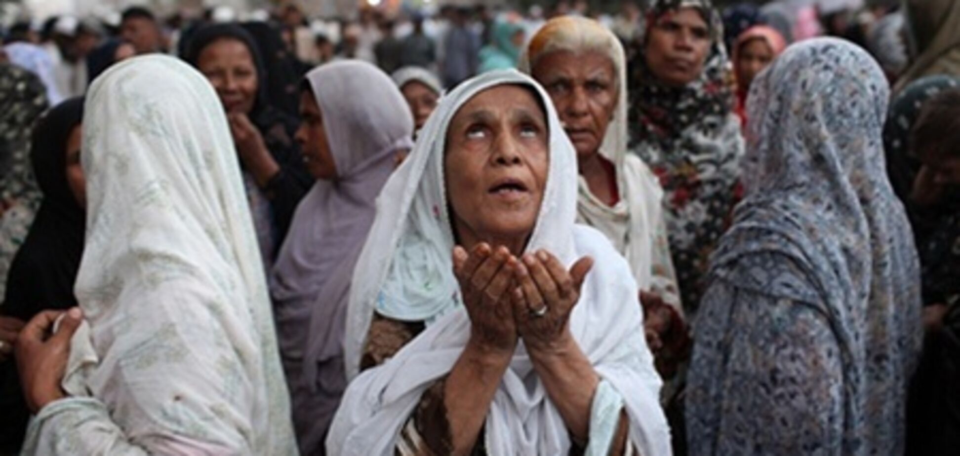 В Пакистане во время митинга началась стрельба: есть погибшие