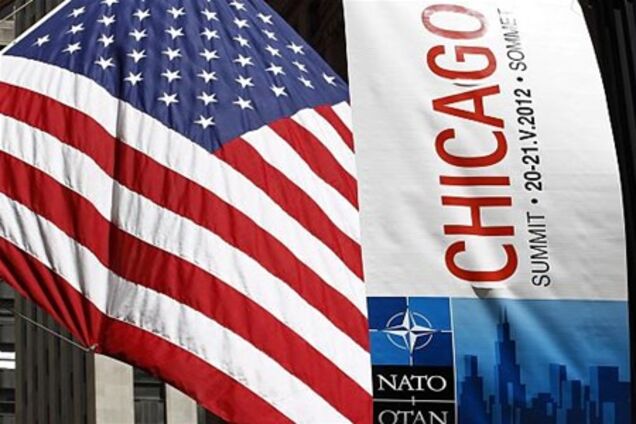 НАТО передает военный контроль Афганистану