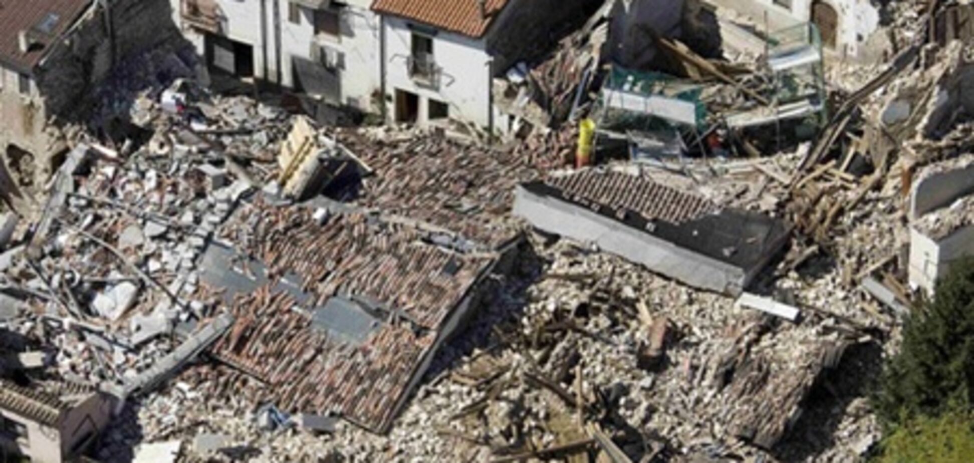 В Италии вывели режим чрезвычайного положения из-за землетрясения