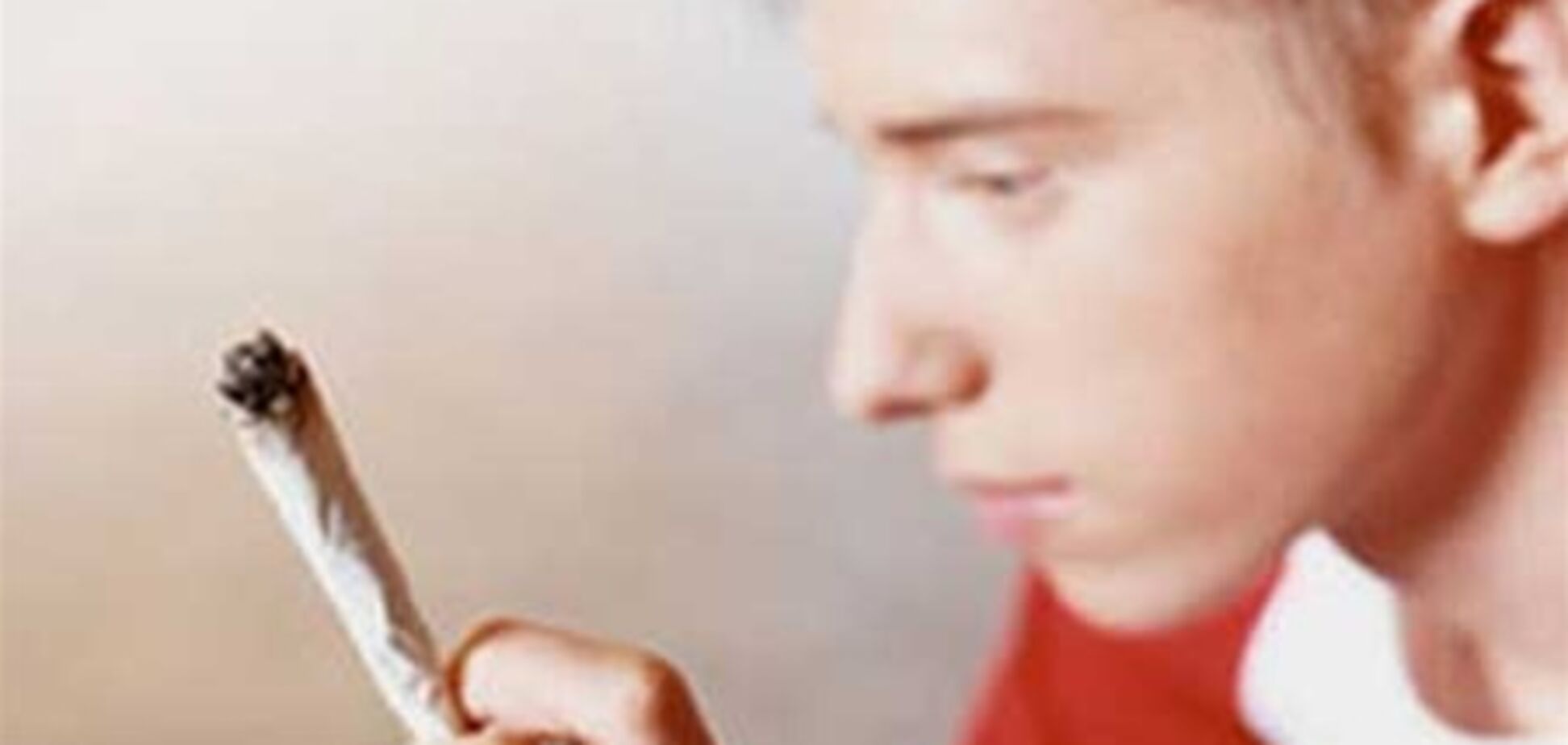 В украинских школах за месяц собрали 30 килограммов наркотиков