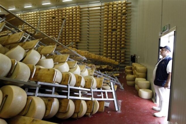 Сыр, пострадавший при землетрясении - популярный товар в Италии
