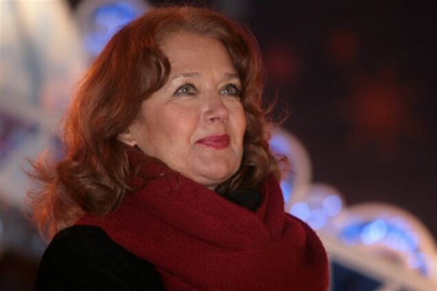 Ирина Алферова сломала ногу на гастролях в Одессе