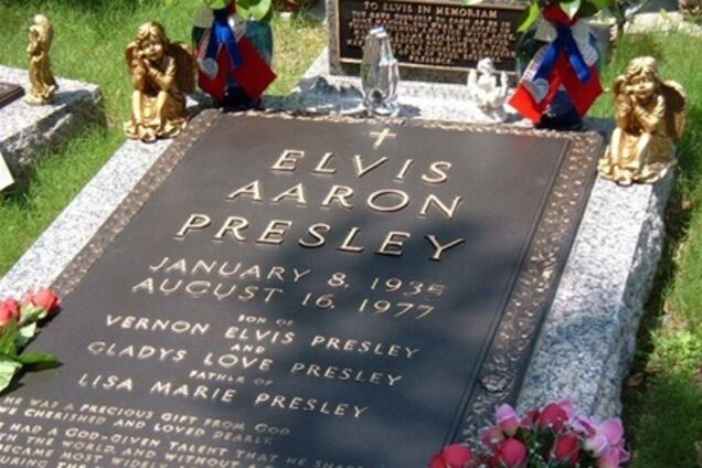 Склеп Элвиса Пресли выставили на продажу
