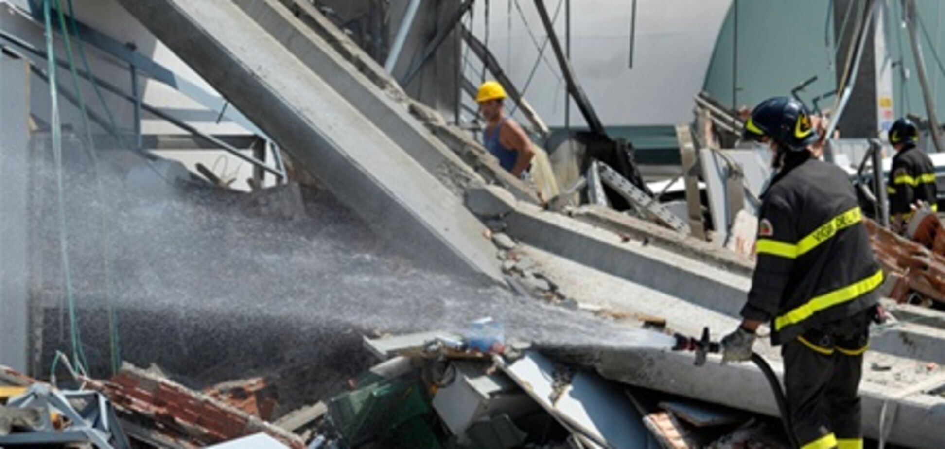 Землетрясение в Италии: число жертв растет