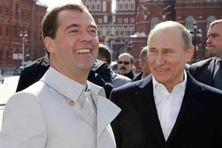 Independent сравнил Медведева с хромой уткой и Кейт Мосс