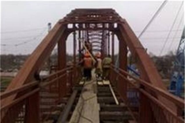 В Чехии похитили десятитонный мост