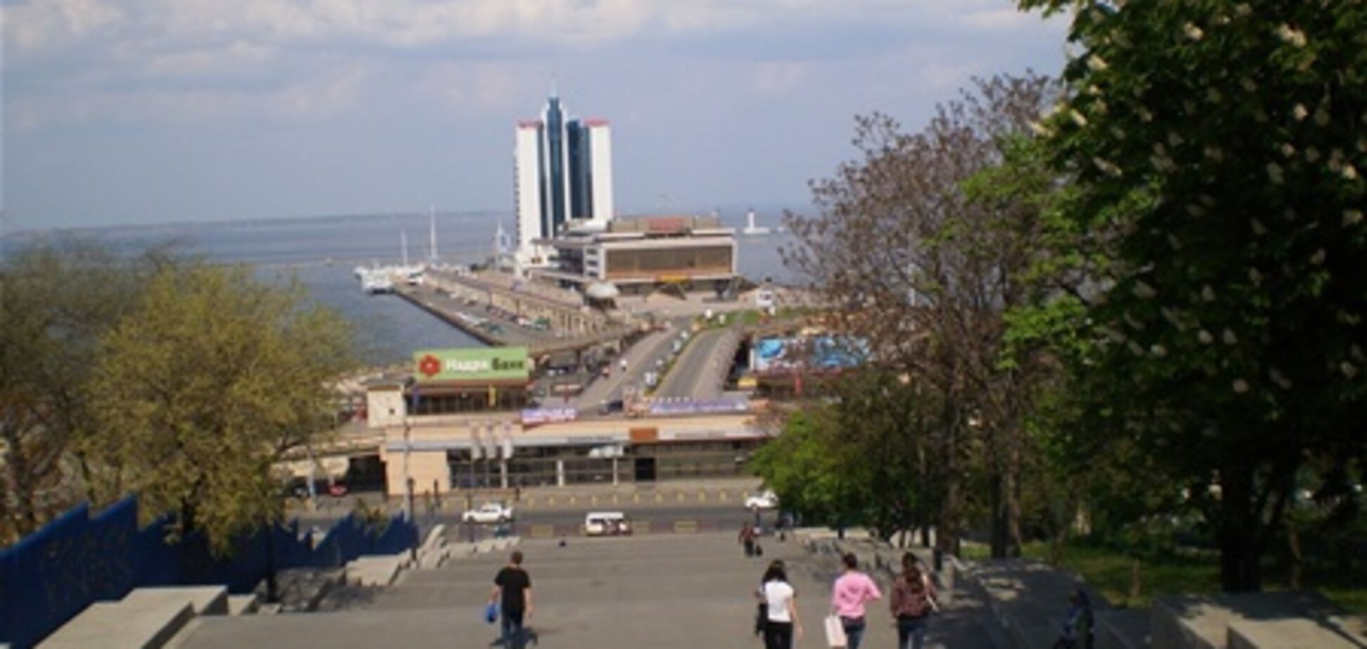 Потемкинская лестница в Одессе может уйти под воду