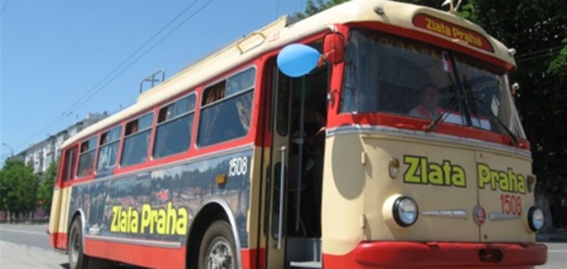В Симферополе появились экскурсии на троллейбусах